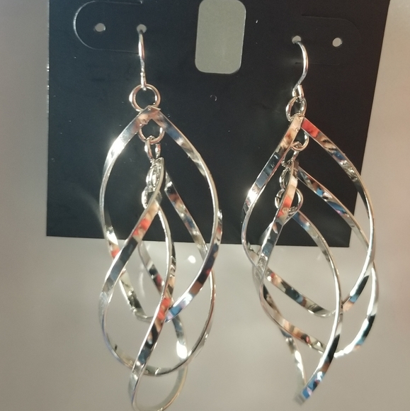 INC twisted dangle earrings in silver-tone - Picture 3 of 5